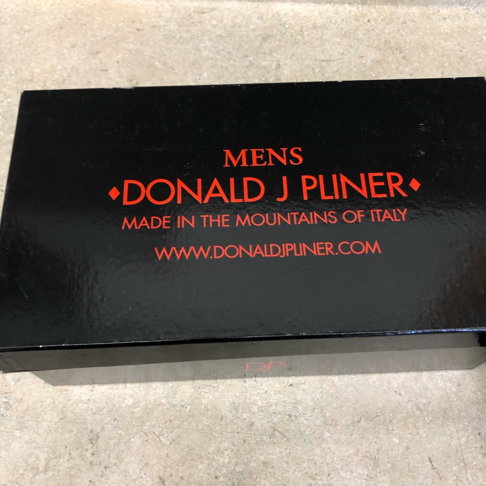 Donald J Pliner Men Boots, Size 8, almost New